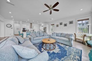 Prominence South, Pet Friendly, 5 BR, Bikes, Close to pool & Big Chill - - Watersound Beach - 0