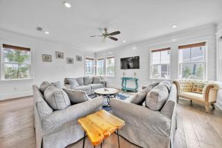 Prominence South, Pet Friendly, 5 BR, Bikes, Close to pool & Big Chill - - Watersound Beach - 5