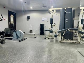 White Sage Stunning New Studio in Marina - 9