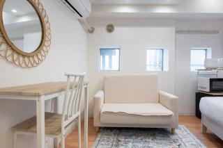 Higashi-Shinjuku 902 - 6