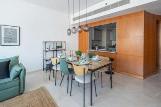 Frank Porter - Madina Tower - Dubai - 3