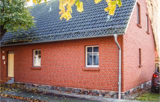 2 Bedroom Amazing Apartment In Koserow - Ostseebad Koserow - 2
