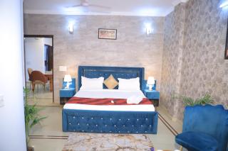 Fortune Home Service Apartment 3Bhk , D-198 Saket - 2