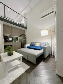 Luxury loft with Stunning 35th Floor Views - Bangkok - 1