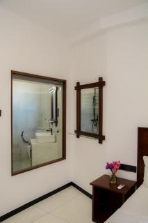 Coconut Style Restaurant & Milinda Guest - 4