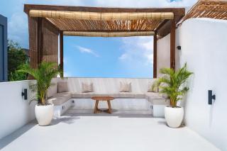 Ocean Castle Berawa Villa by Betterplace - Canggu - 6