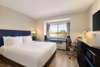 Microtel Inn & Suites by Wyndham New Ulm - New Ulm - 1