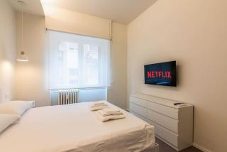 Modern apartment AC, WIFI next to 2 metro line stations and City Life area - Milan - 8