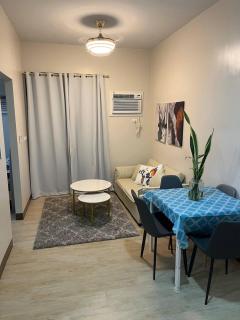 GENTRY MANOR with WiFi,Balcony near Okada,MOA&NAIA 8Q - Manila - 4
