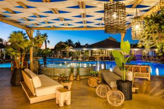 Avithos Resort Hotel - Svoronata - 9