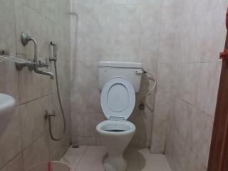 Riverbank Guesthouse with Restaurant & self cooking facility - Guwahati - 7