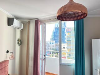 SUNLIT HOUSE City Center - Tirana - 9