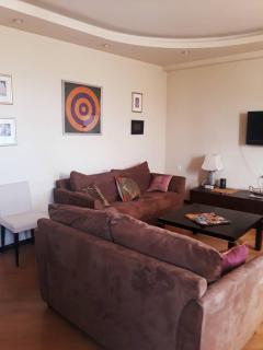 Modern and Cozy Apartment in the City Center - Tbilisi - 7