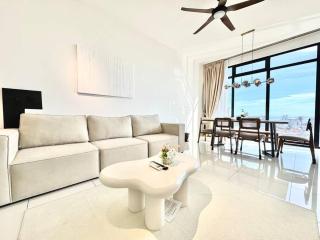 Beacon Executive Suites #Modern Chic #SkyPool #Georgetown #5pax #2BR 2bath #2Queen 1Single #Quality well maintained #Private host - George Town - 0