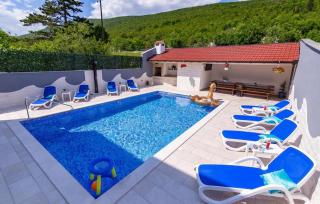 Awesome Home In Slivno With Jacuzzi - Slivno - 0