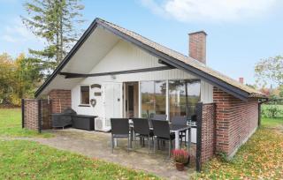 2 Bedroom Gorgeous Home In Strøby - Strøby - 0