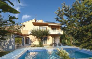 Nice Home In Srinjine - Srinjine - 4