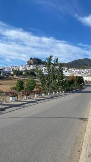 New 1 Bedroom Apartment with Roof Top Terrace - 2