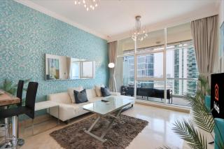 Livbnb - Captivating 1B w Partial Sea View, Marina - Dubai - 6