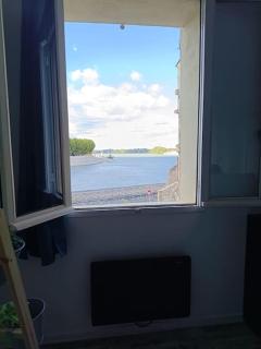 Dans la brise du Rhône - 0