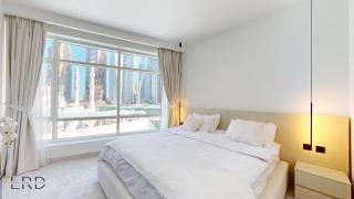Luxurious Apartment with Marina Views - Dubai - 3