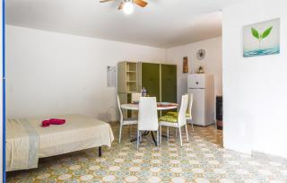 Gorgeous Apartment In Capaci With Wifi - Capaci - 6