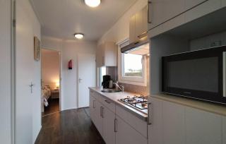 Amazing Home In Heinkenszand With Wifi - 4