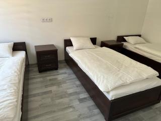 Guesthouse - R - 7