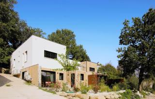 Gorgeous Home In Suze La Rousse - 0