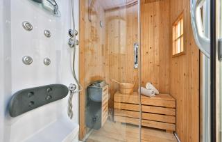 Gorgeous Home In Gornja Voca With Sauna - 4