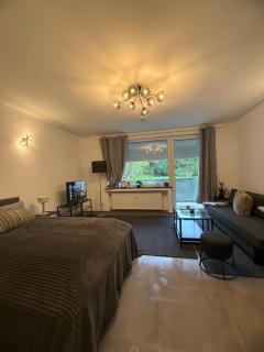 Zentrale ,moderne und stilvolle Wohnung nähe Klinik und Messe -  - 9