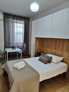 Cientopera Suite Rooms - Pontecagnano - 1