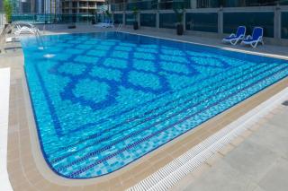Spacious apt I Terrace balcony I Dubai canal view - Dubai - 4