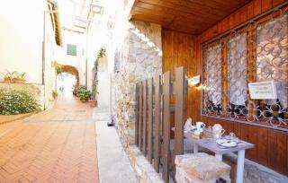 Amazing Apartment In Costarainera - 2