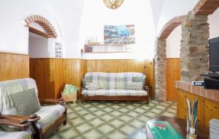 Amazing Apartment In Costarainera - Costarainera - 8