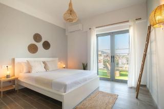 The Penthouse Private Jacuzzi & Lycabettus View - Athens - 9