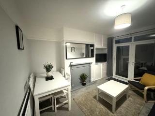 Kentmere Apartment - 2
