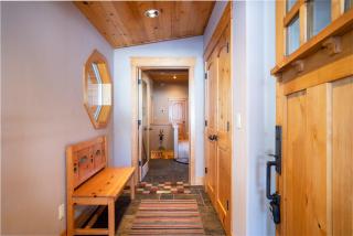 Hillside Mountain Creek Haven home - 3