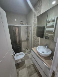 Gardi Apart Hotel - Batoemi - 8