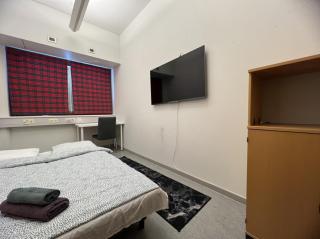 Office House Services 0667 - 0