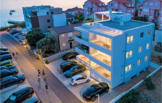 2 Bedroom Beautiful Apartment In Mandre - Mandre - 3
