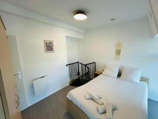 We Live In R - Duplex 503 - Reims - 5