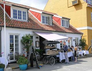 Cozy Cottage Near The Beautiful Rågeleje Beach, - Vejby - 2