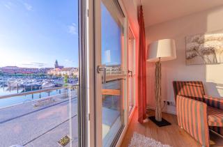 Müritzquartier No 13 - Apartment in der Hafenresidenz mit Kamin & Hafenblick - 8