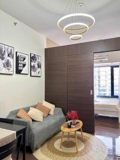 R7 Premier Suites - 1 bedroom in Air Residences - Manila - 0