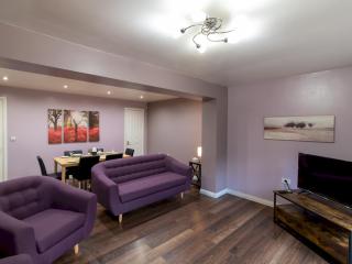 Cozy Coastal 3-Bedroom Home in North Shields - PTK - North Shields - 2