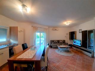 Charming Apartment Angela near Malinska - Sveti Anton - 3