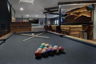 Greystone In The Smokies - Luxury Lodge - Pool - 4