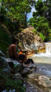 Hobbit House Hostel - 2