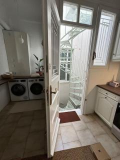 Sunny Rooftop Studio in Center with City Views - Atene - 9